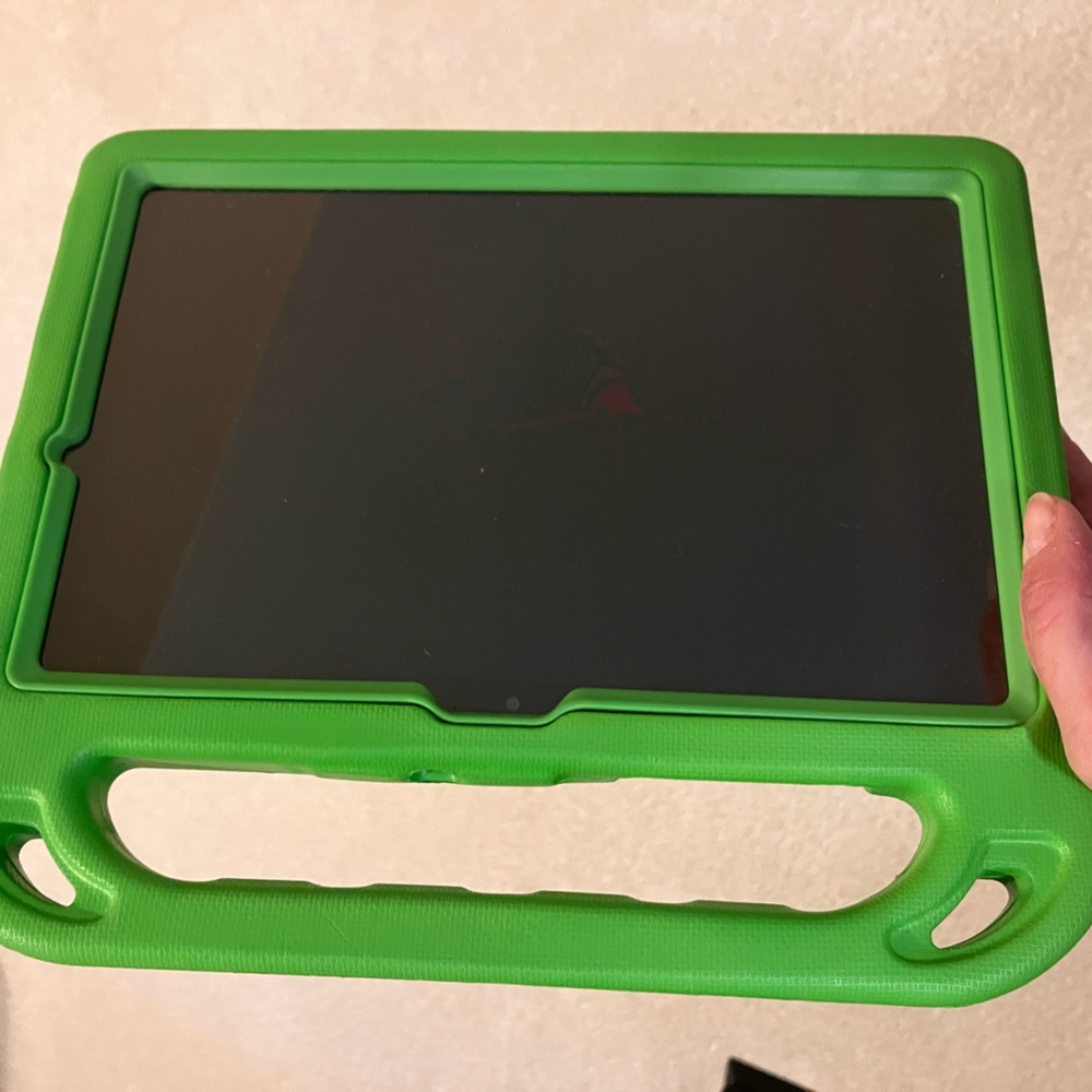 Samsung Galaxy Tab A8 10.5” Wi-Fi Tablet 64GB with case